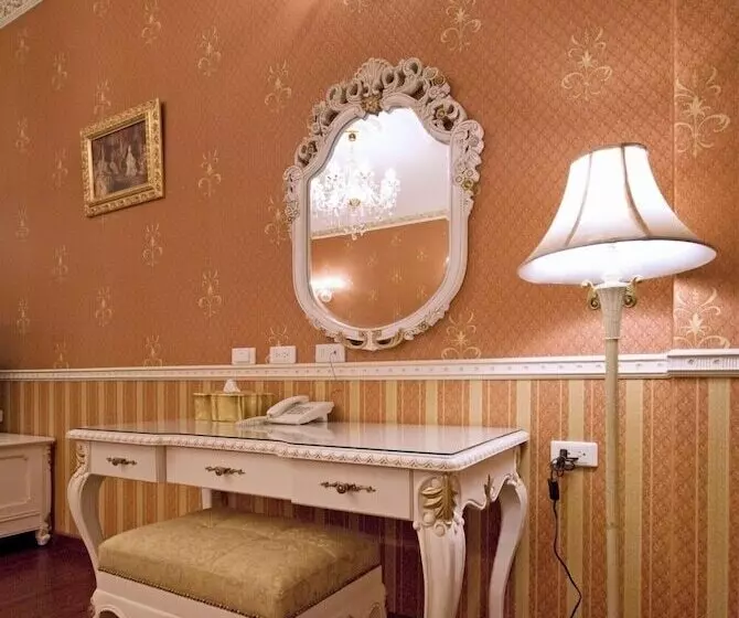 تختخواب و صبحانه Florence Resort Villa