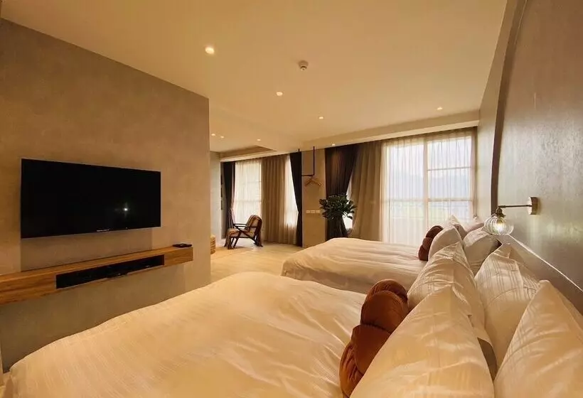 تختخواب و صبحانه Florence Resort Villa