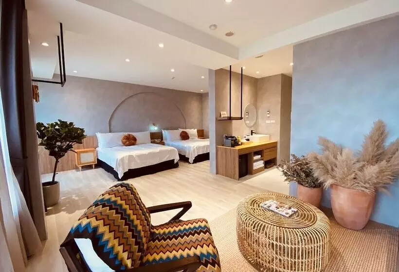 تختخواب و صبحانه Florence Resort Villa
