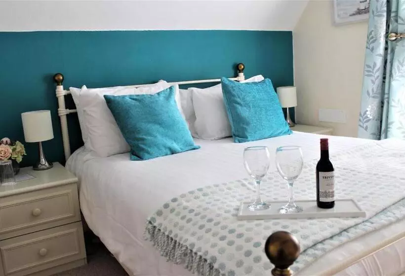 Bed and Breakfast Longmead House