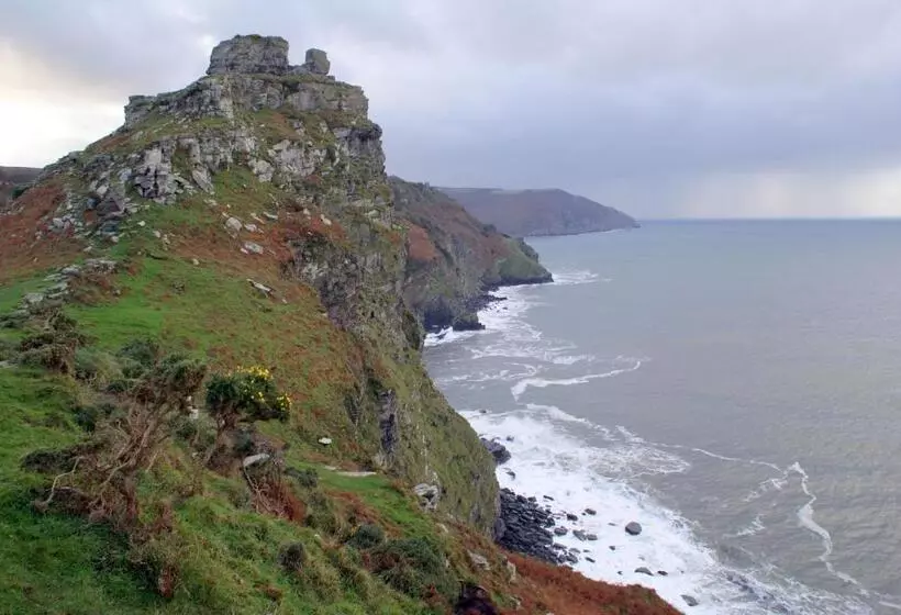 Bed and Breakfast Longmead House