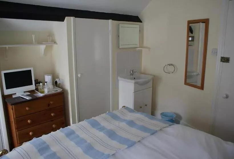 Bed and Breakfast Longmead House