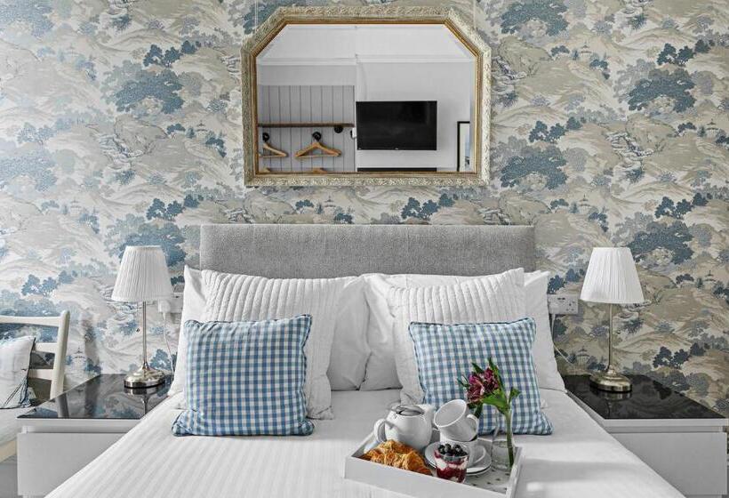 Bed and Breakfast Sandway House