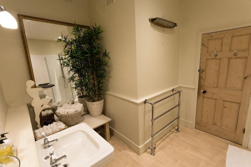 تختخواب و صبحانه St John's Croft