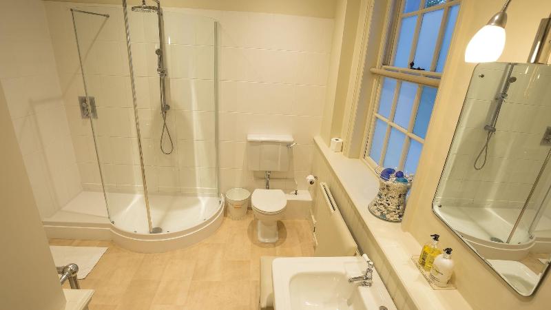 تختخواب و صبحانه St John's Croft