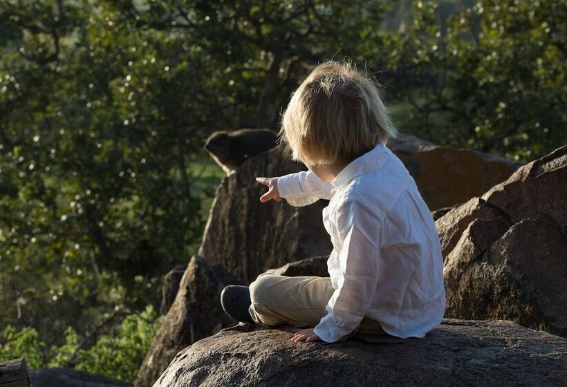 هتل Elewana Serengeti Pioneer Camp
