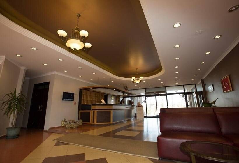 فندق Grand Astra