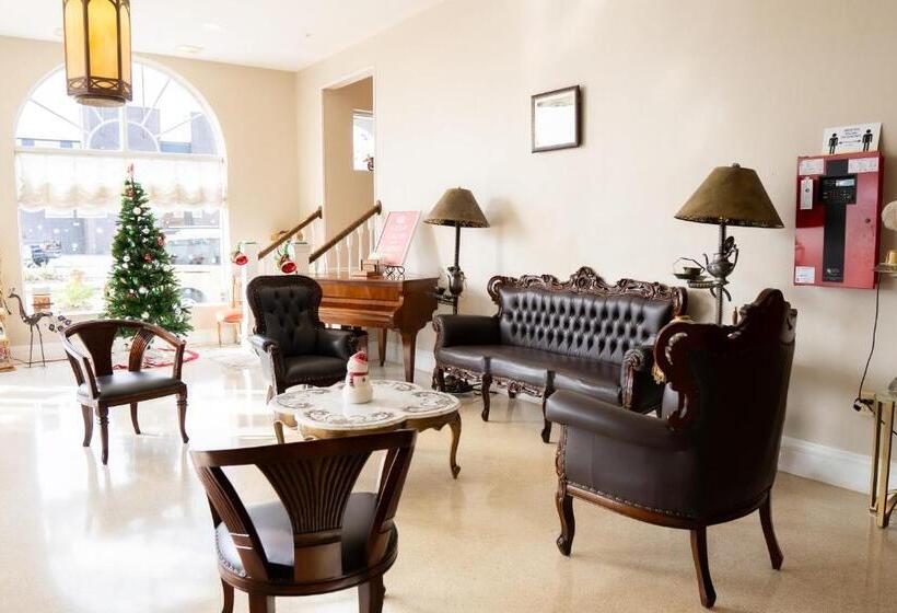 Szálloda Oakpak Inns   Enjoy All Inclusive Snack Beverages Wine & Beer During The Stay