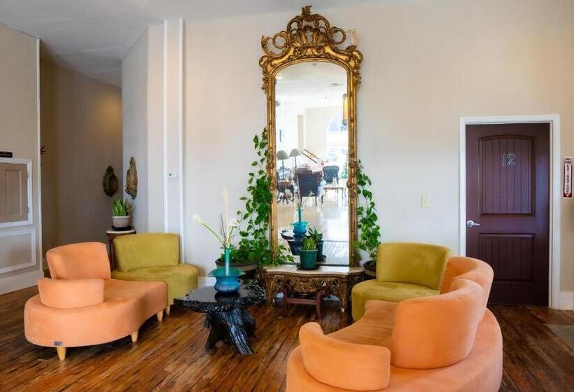 Szálloda Oakpak Inns   Enjoy All Inclusive Snack Beverages Wine & Beer During The Stay