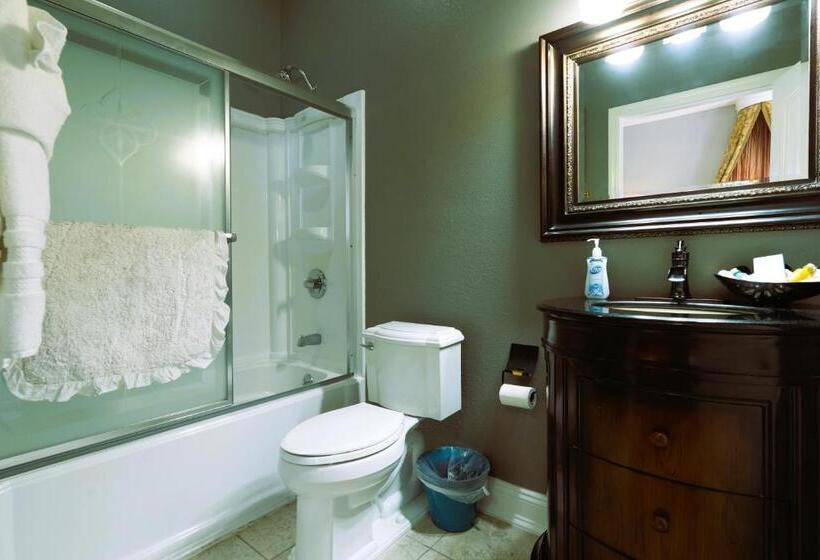 Szálloda Oakpak Inns   Enjoy All Inclusive Snack Beverages Wine & Beer During The Stay