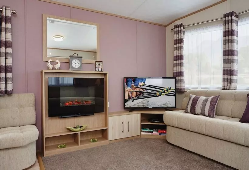 ホテル Parkers Farm Cottages And Caravans
