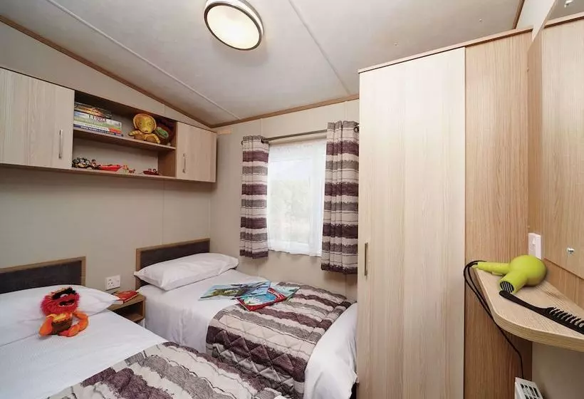ホテル Parkers Farm Cottages And Caravans