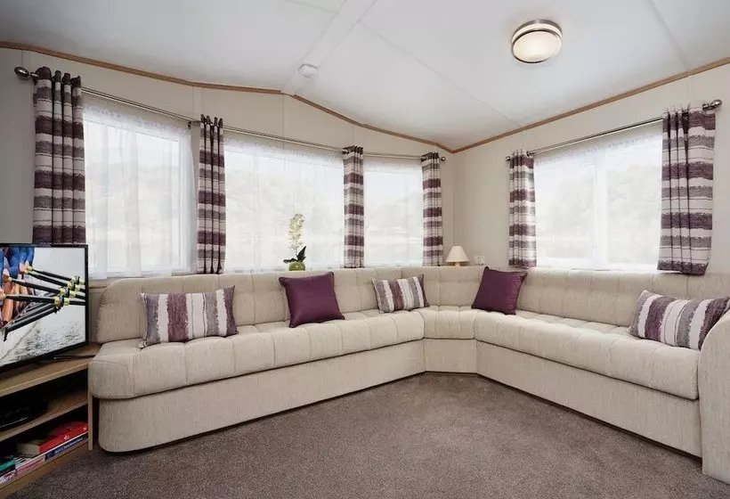 ホテル Parkers Farm Cottages And Caravans