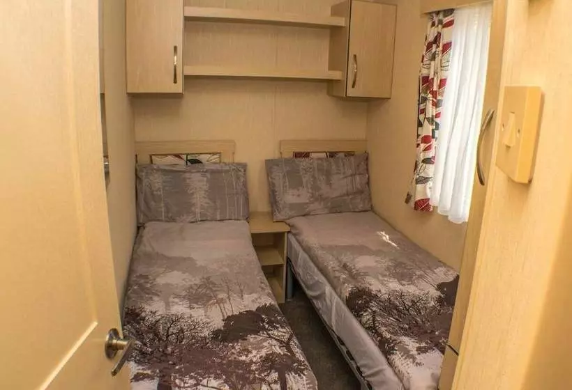 ホテル Parkers Farm Cottages And Caravans