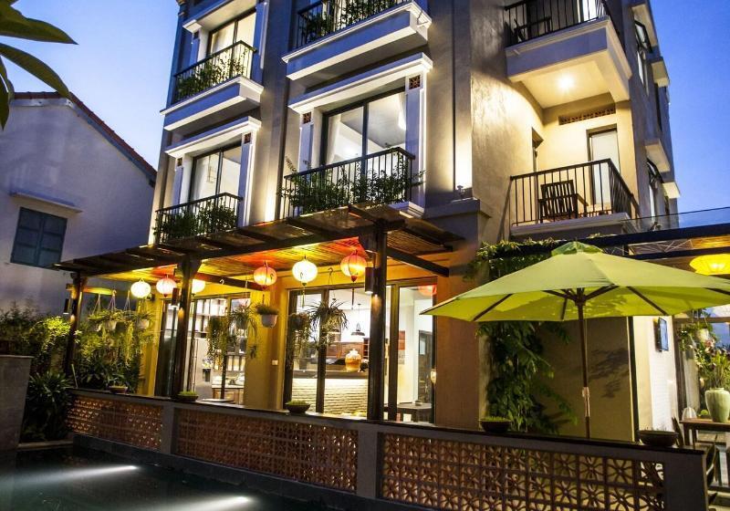 هتل Hoi An Grace River Villa