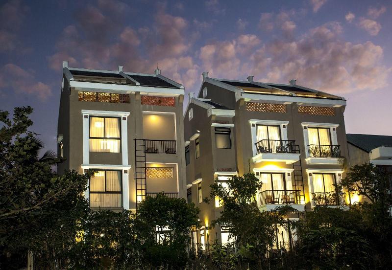 هتل Hoi An Grace River Villa