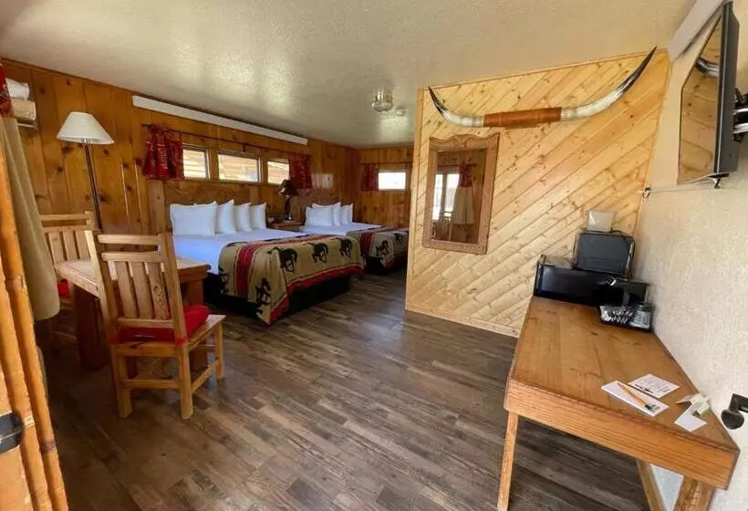 Hotelli The Longhorn Ranch Resort Lodge & Rv Park