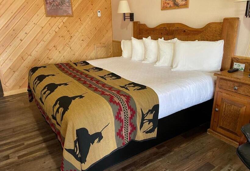 בית מלון כפרי The Longhorn Ranch Resort Lodge & Rv Park