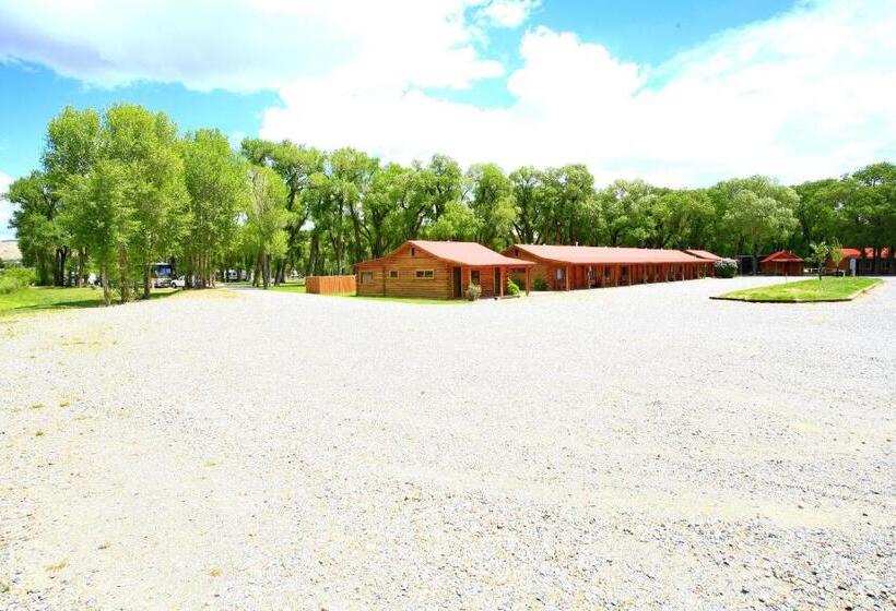 בית מלון כפרי The Longhorn Ranch Resort Lodge & Rv Park