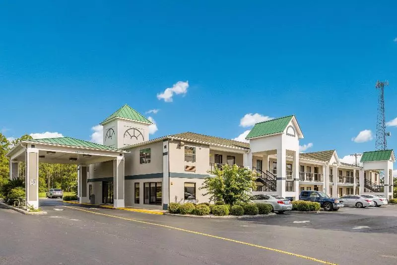 モーテル Quality Inn Quincy Tallahassee West