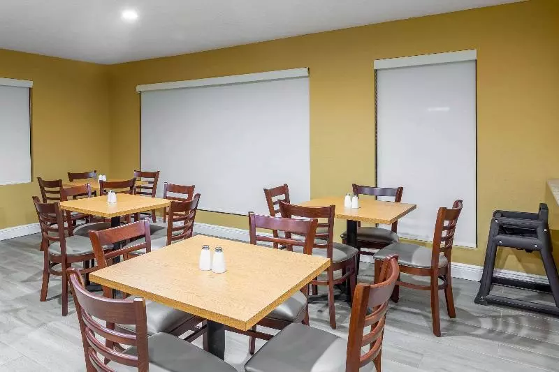 モーテル Quality Inn Quincy Tallahassee West