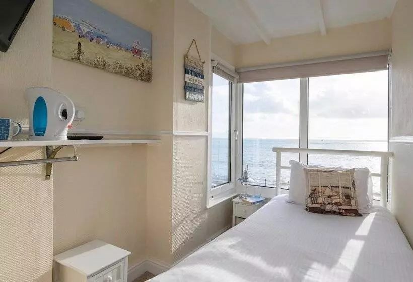 پانسیون Shoreline Lodgings