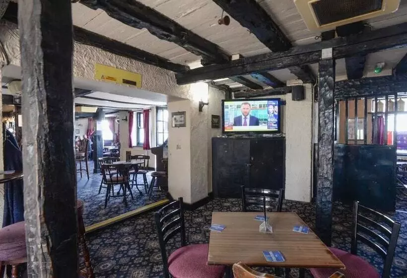 The White Hart Inn