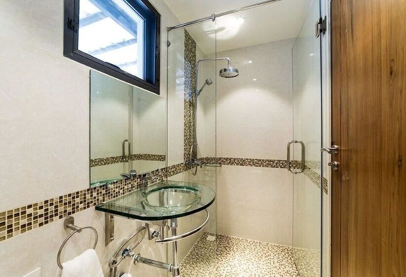 Asia Baan 10 Pool Villas