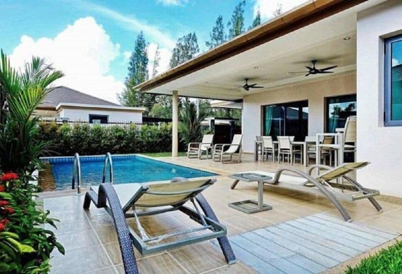 Asia Baan 10 Pool Villas