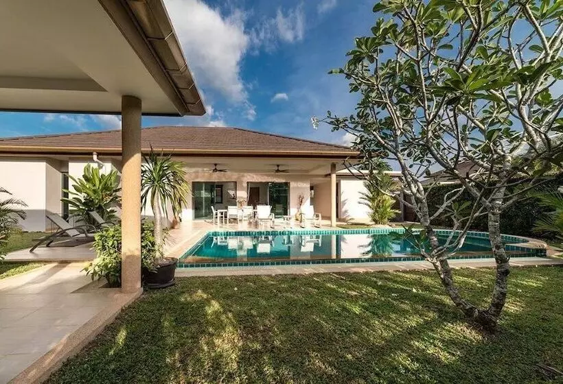 Asia Baan 10 Pool Villas