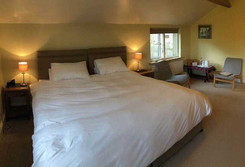 Bed and Breakfast Foxlow Coach House