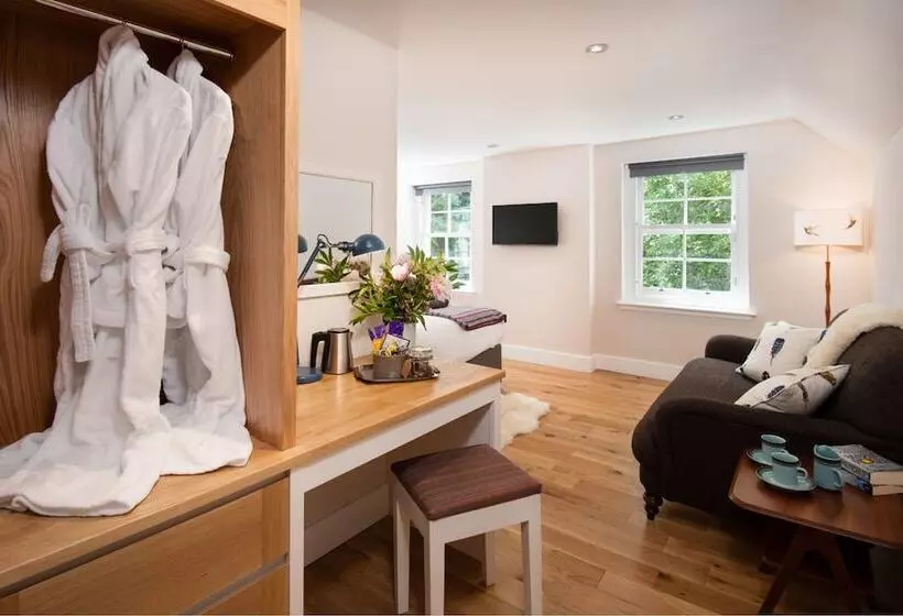 ベッドアンドブレックファースト Mill House Monzie