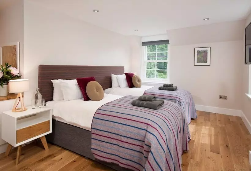 ベッドアンドブレックファースト Mill House Monzie