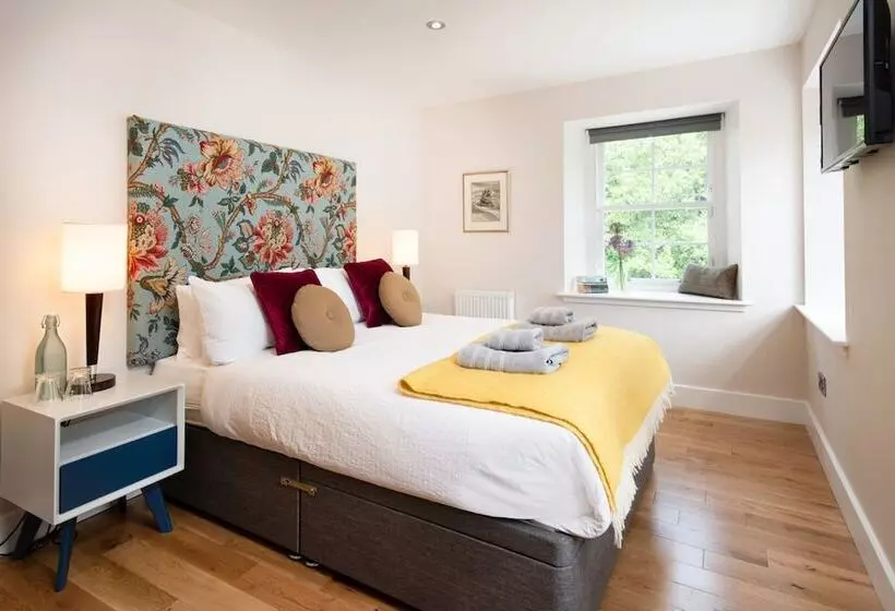 ベッドアンドブレックファースト Mill House Monzie