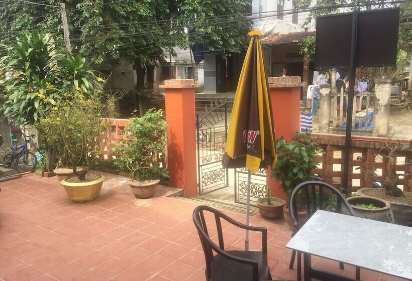 تختخواب و صبحانه New Destination Hoi An