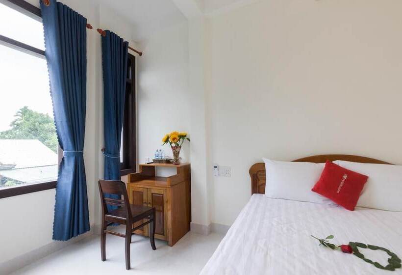 تختخواب و صبحانه New Destination Hoi An