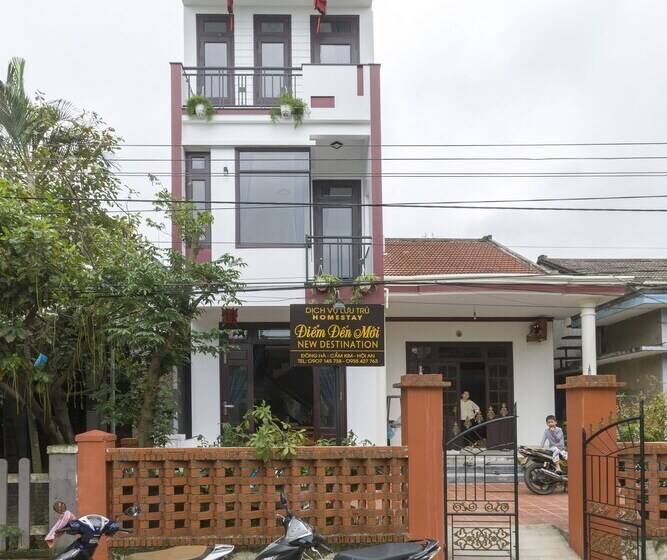 تختخواب و صبحانه New Destination Hoi An