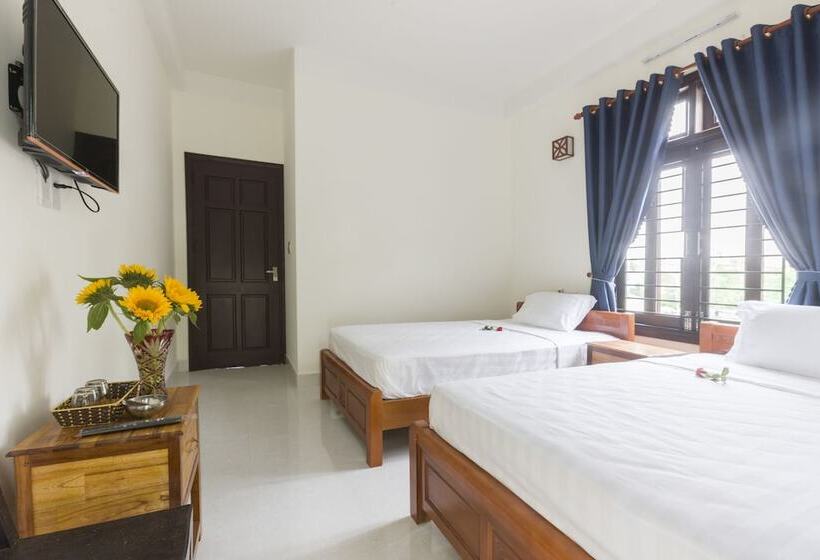 تختخواب و صبحانه New Destination Hoi An