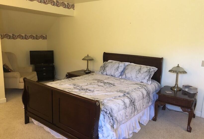 مبيت وإفطار The Abbé House Inn