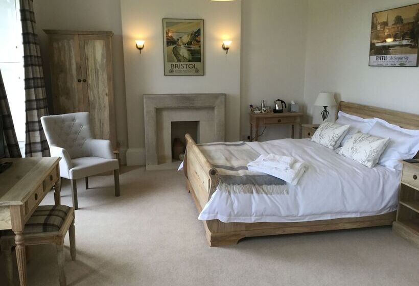 تختخواب و صبحانه The Old Vicarage At Oakridge