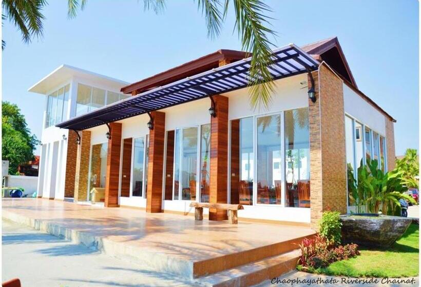 Szálloda Chaophaya Thara Riverside