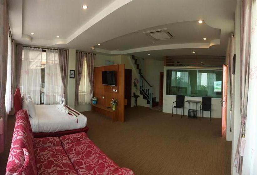 Szálloda Chaophaya Thara Riverside