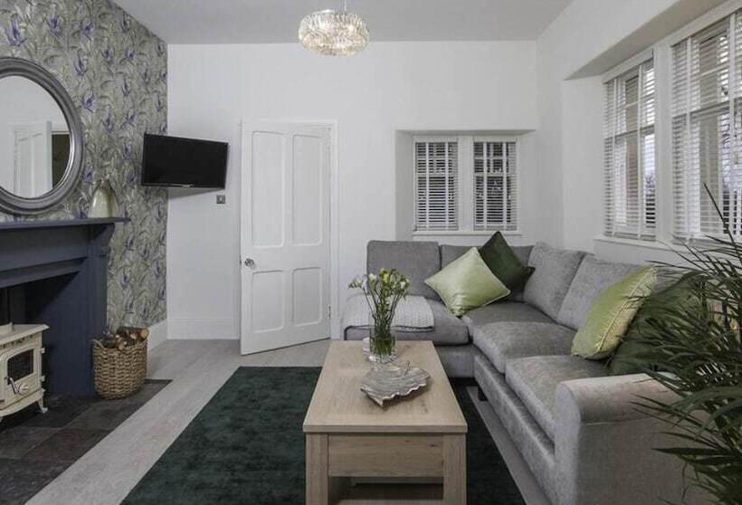 בית מלון כפרי Firlands Lodge