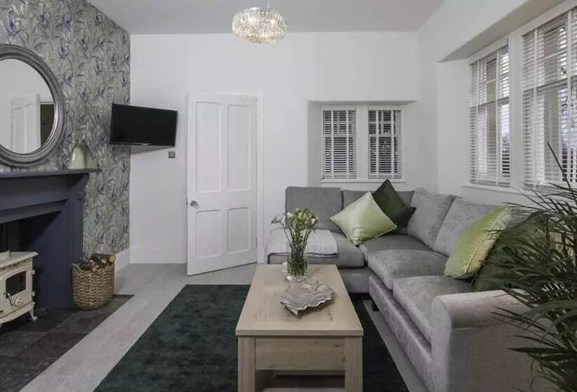 Hotelli Firlands Lodge