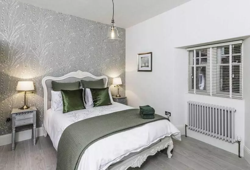 Hotelli Firlands Lodge