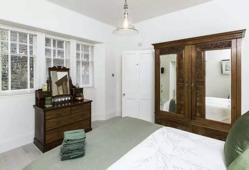 Hotelli Firlands Lodge