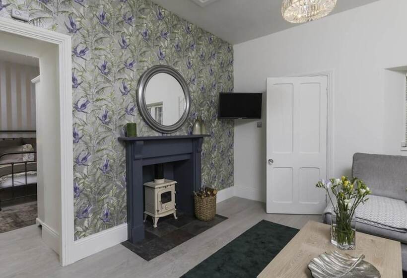 בית מלון כפרי Firlands Lodge