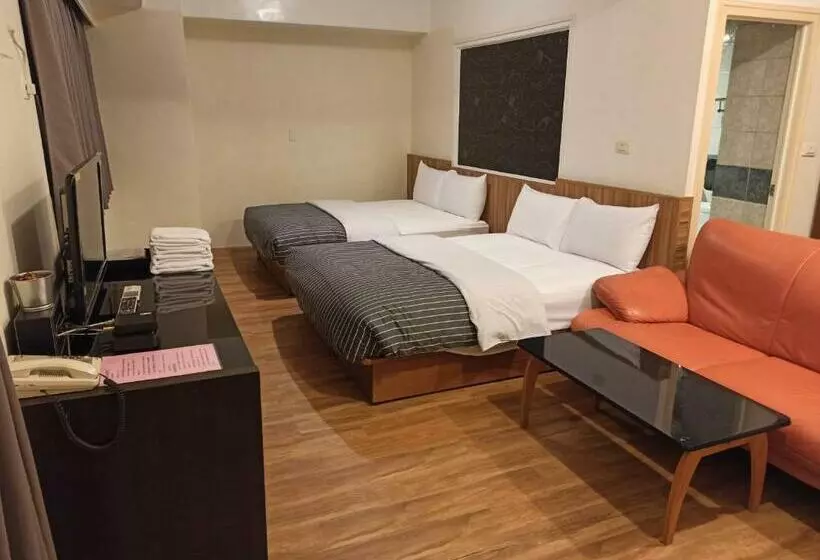 هتل 九族飯店 臺東縣旅館004號