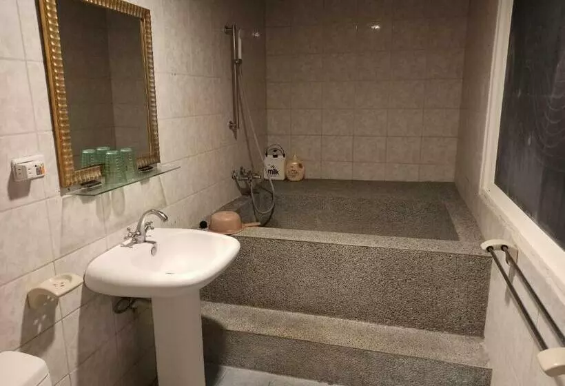 هتل 九族飯店 臺東縣旅館004號