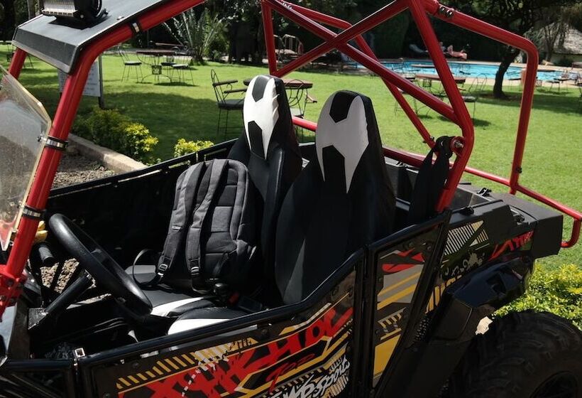 בית מלון כפרי Kilemakyaro Mountain Lodge